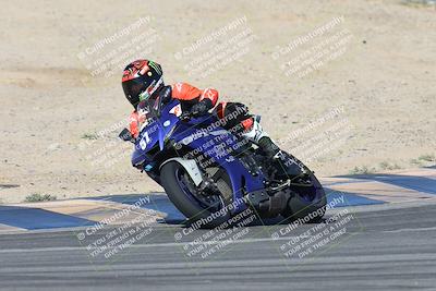 media/Nov-16-2025-Race Pace (Sun) [[8c5fa54630]]/Verified Riders/1-Turns 9 and 10 (925am)/